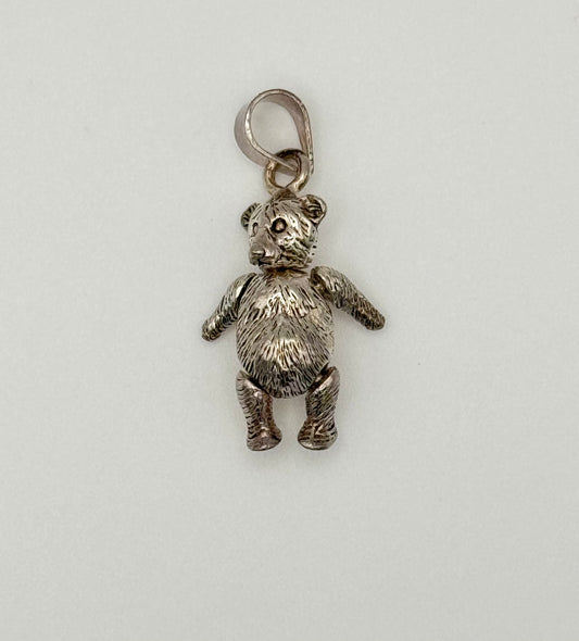 Teddy pendant