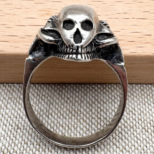 Silver skull ring, size Y.5/12