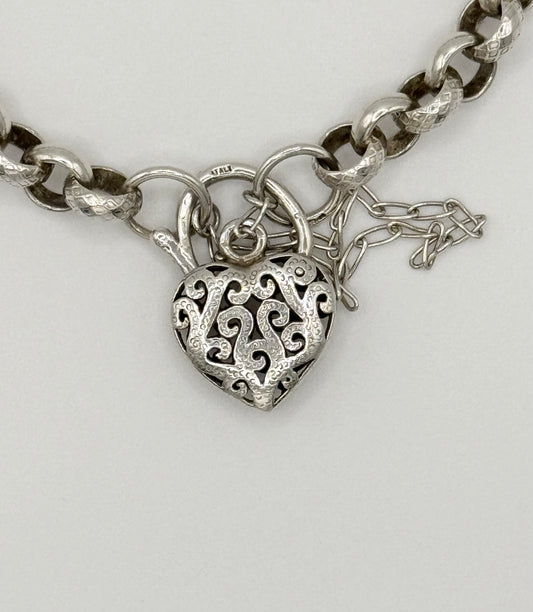 Heart lock belcher bracelet