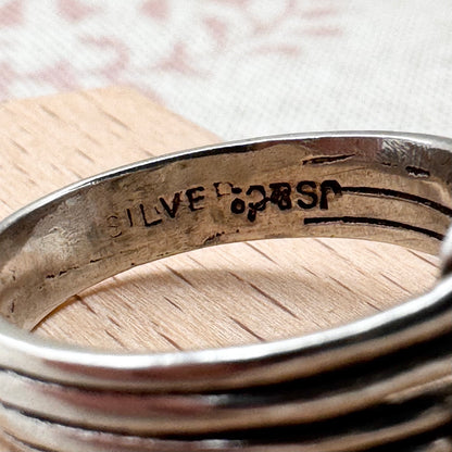 Silver knot ring, hallmarked London 1974, size M (US 6)