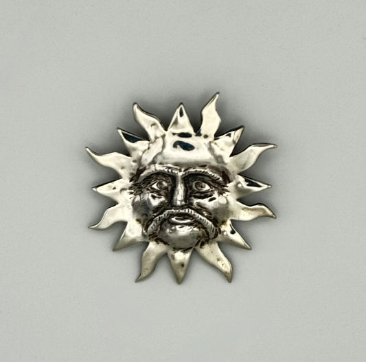 Sun in Splendour brooch