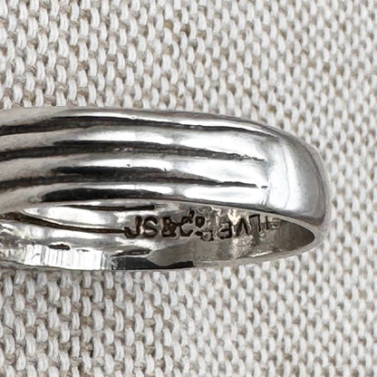 Silver knot ring, hallmarked London 1974, size M (US 6)