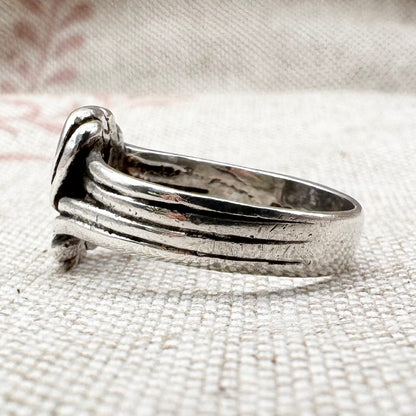Silver knot ring, hallmarked London 1974, size M (US 6)