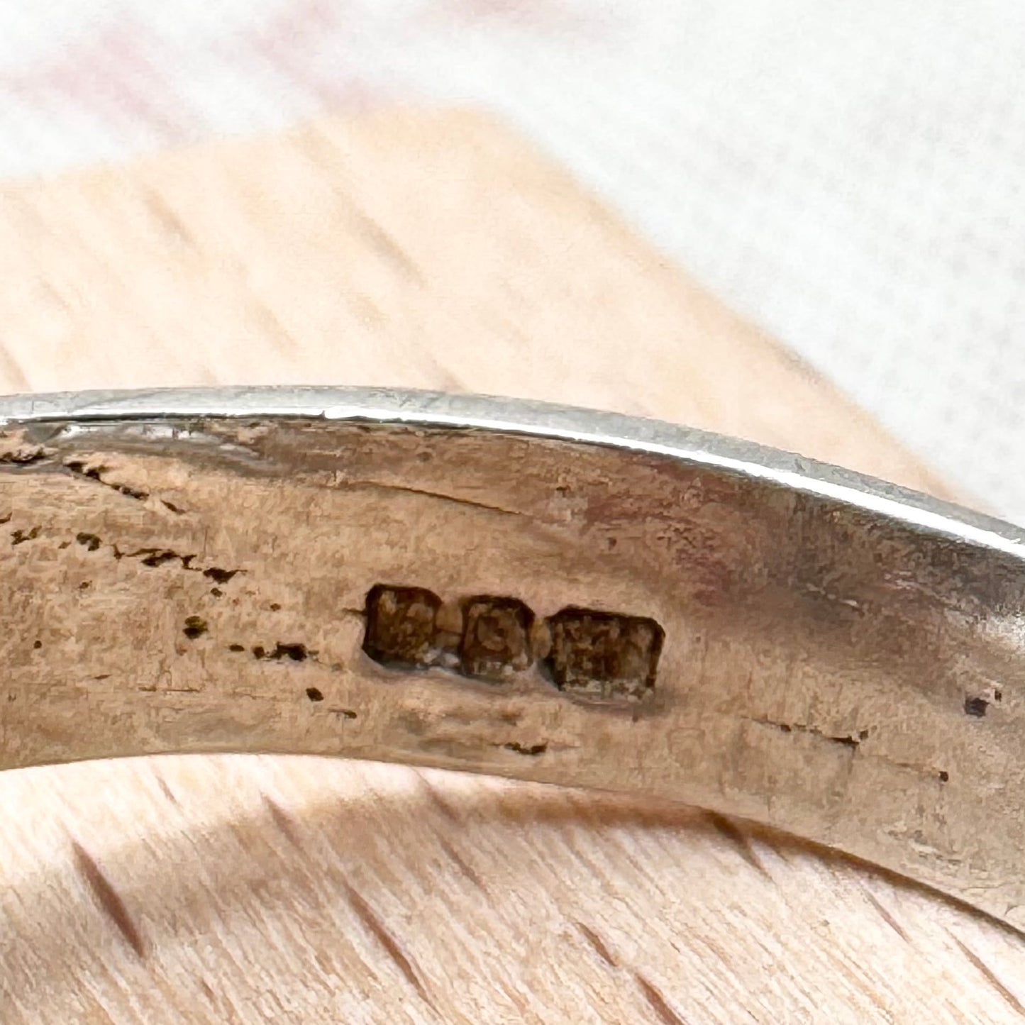 Silver knot ring, hallmarked London 1974, size M (US 6)