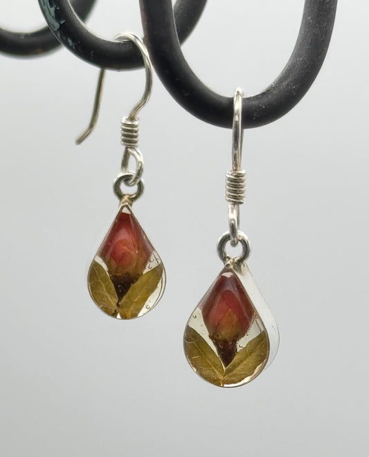Flower resin earrings