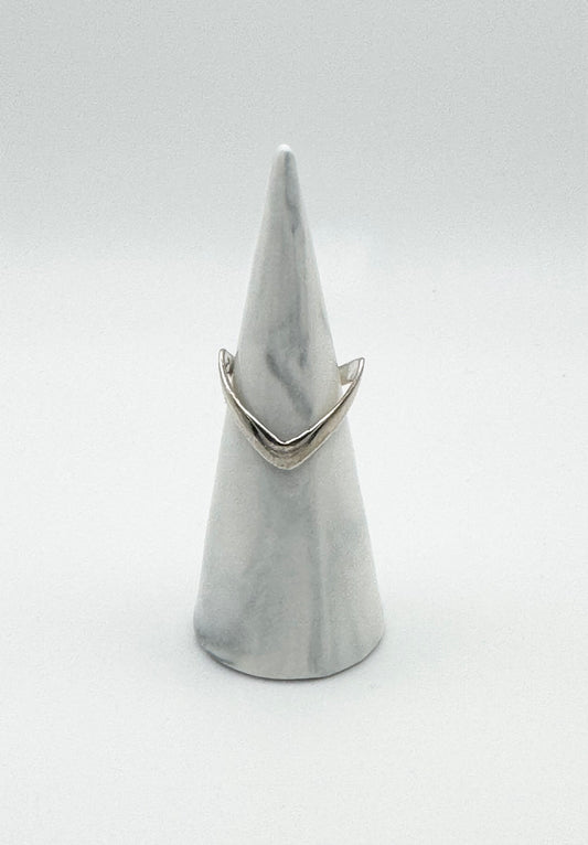 Wishbone ring, size N.5/7