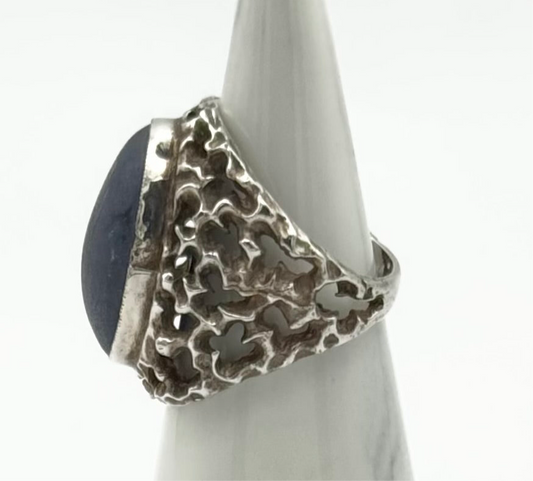 Vintage hallmarked ring with unique muted blue stone, size K.5/5.5