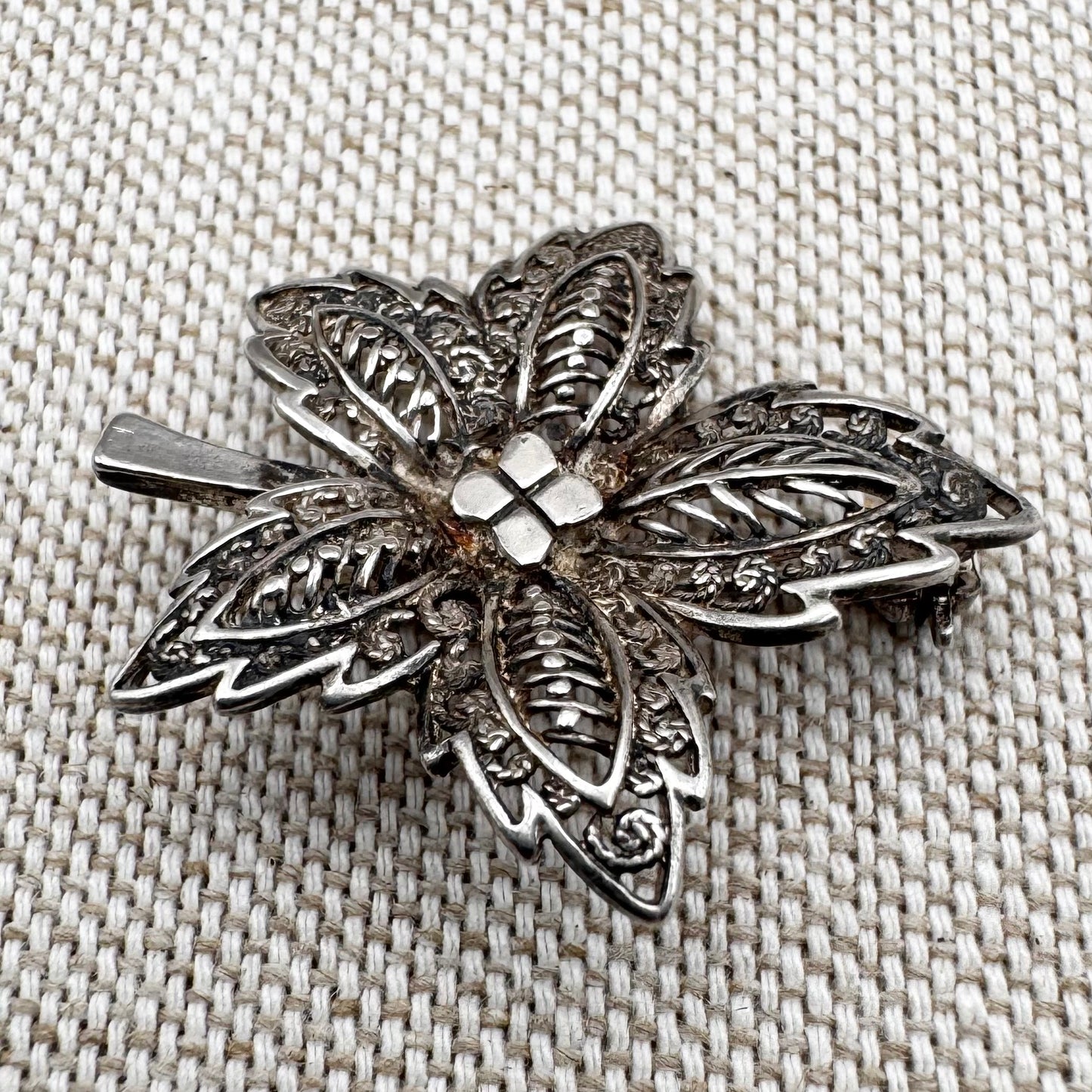 Mid-Century sterling silver foliate brooch (Sterling Foreign)