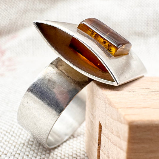 Vintage Polish silver amber ring with Gdańsk silver marks, size O (US 7)