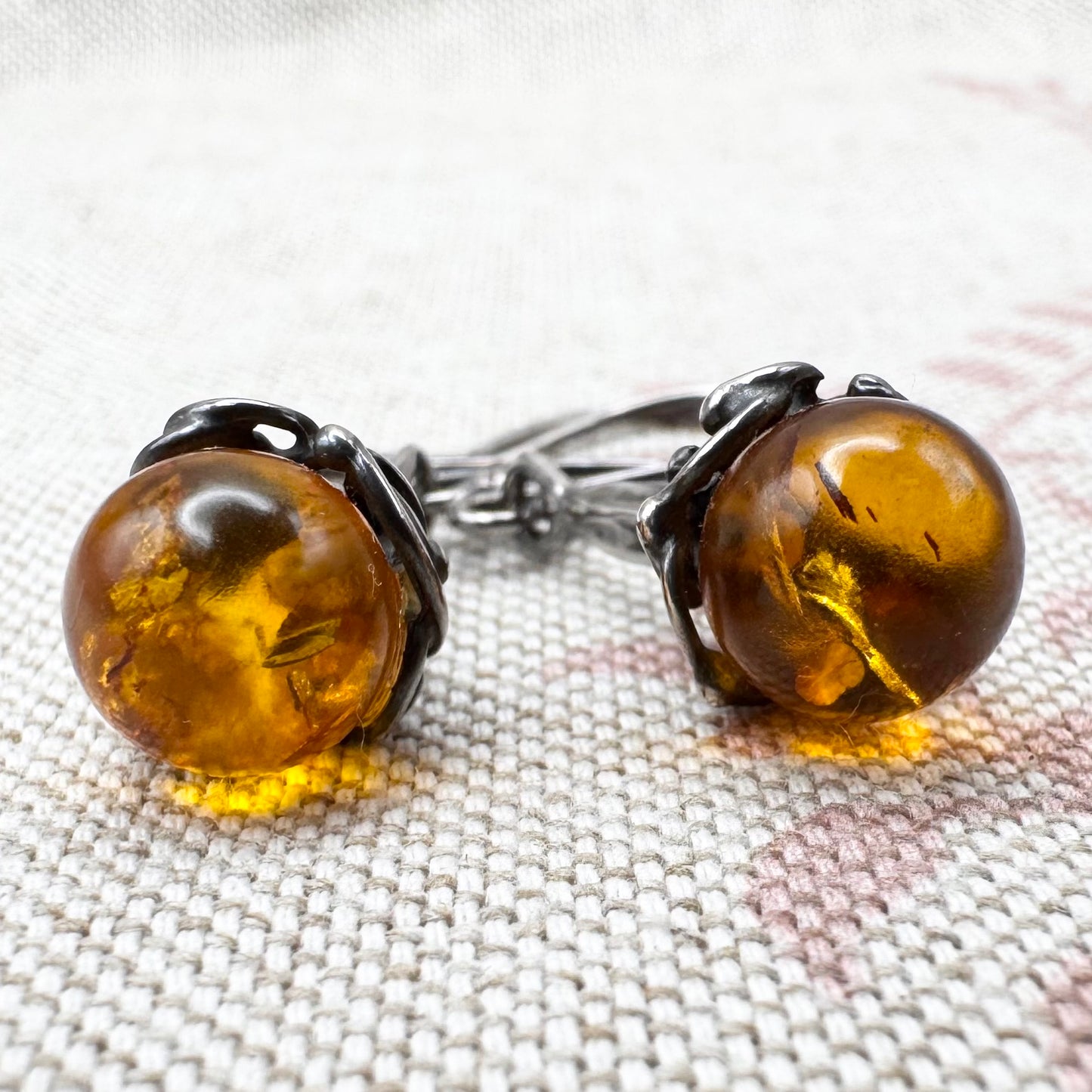 Vintage witchy amber drop earrings