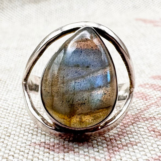 Silver Labradorite Ring, size M.5 (US 6.5)