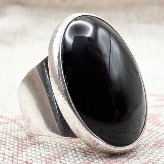 Vintage silver and black onyx ring, hallmarked London (import) 1980, size N (US 6.5)