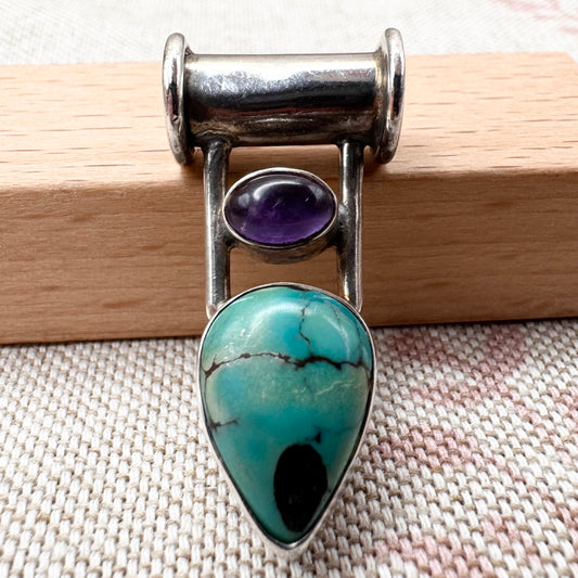 Silver pendant with turquoise and amethyst