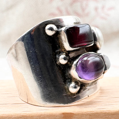 Vintage silver ring with garnet, amethyst, moonstone & pearl, size P (US 7.5)