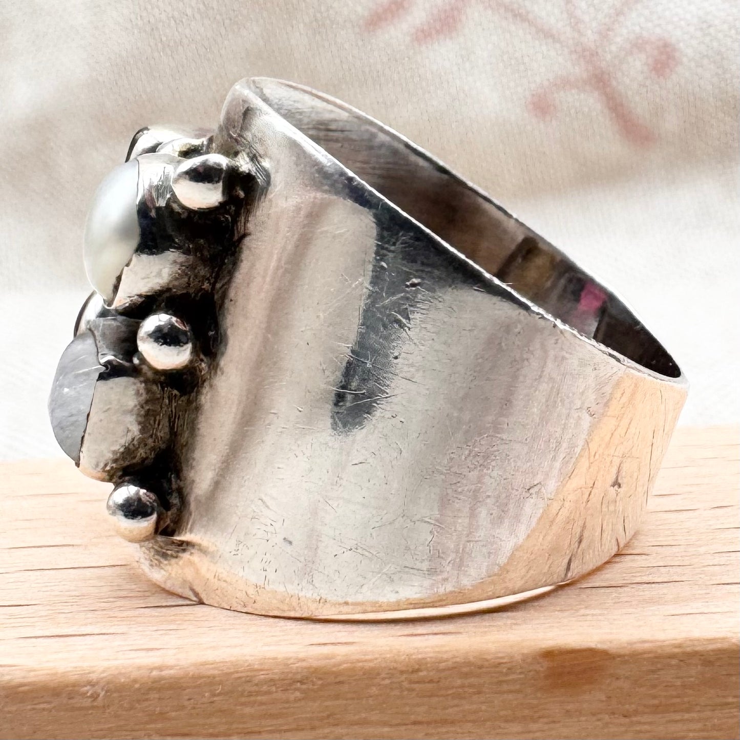 Vintage silver ring with garnet, amethyst, moonstone & pearl, size P (US 7.5)