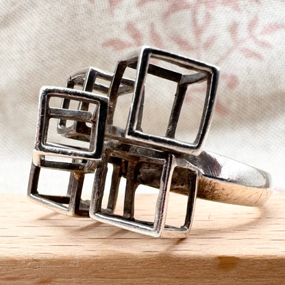 Silver geometric cube ring, size O.5 (US 7.5)
