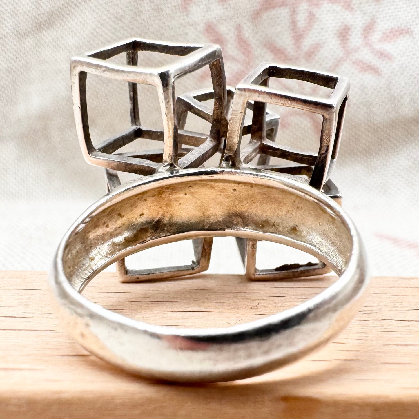 Silver geometric cube ring, size O.5 (US 7.5)