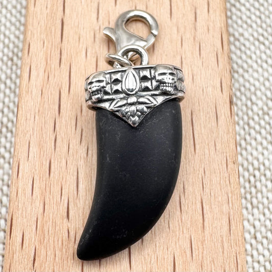 Thomas Sabo sterling silver tooth charm with skull detail