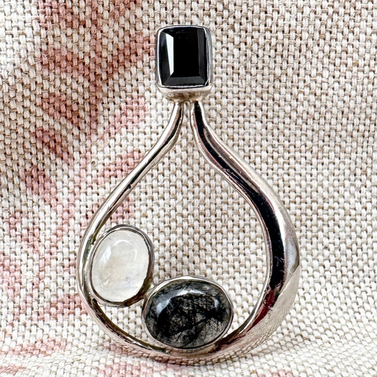 Silver pendant with onyx, moonstone & tourmalinated quartz