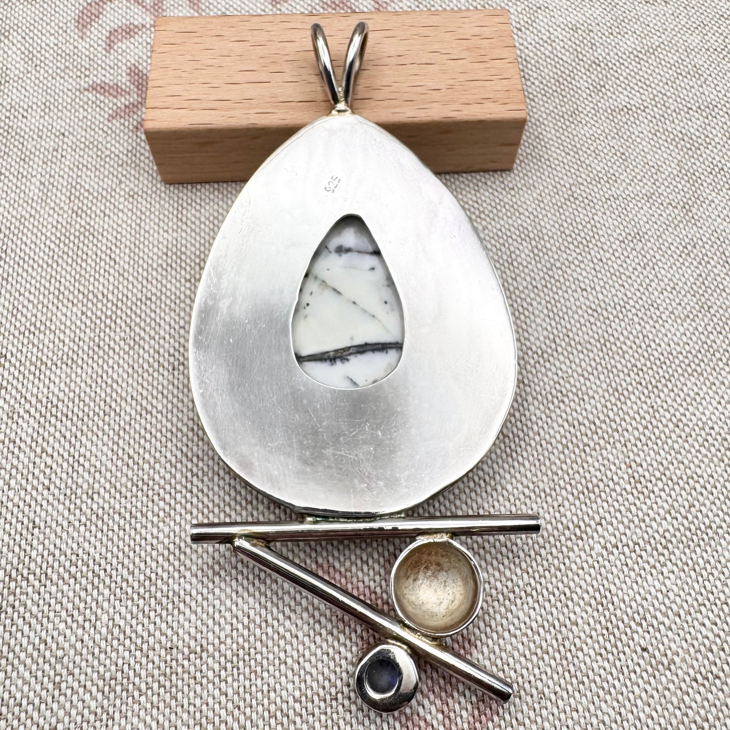Large silver pendant with dendritic agate