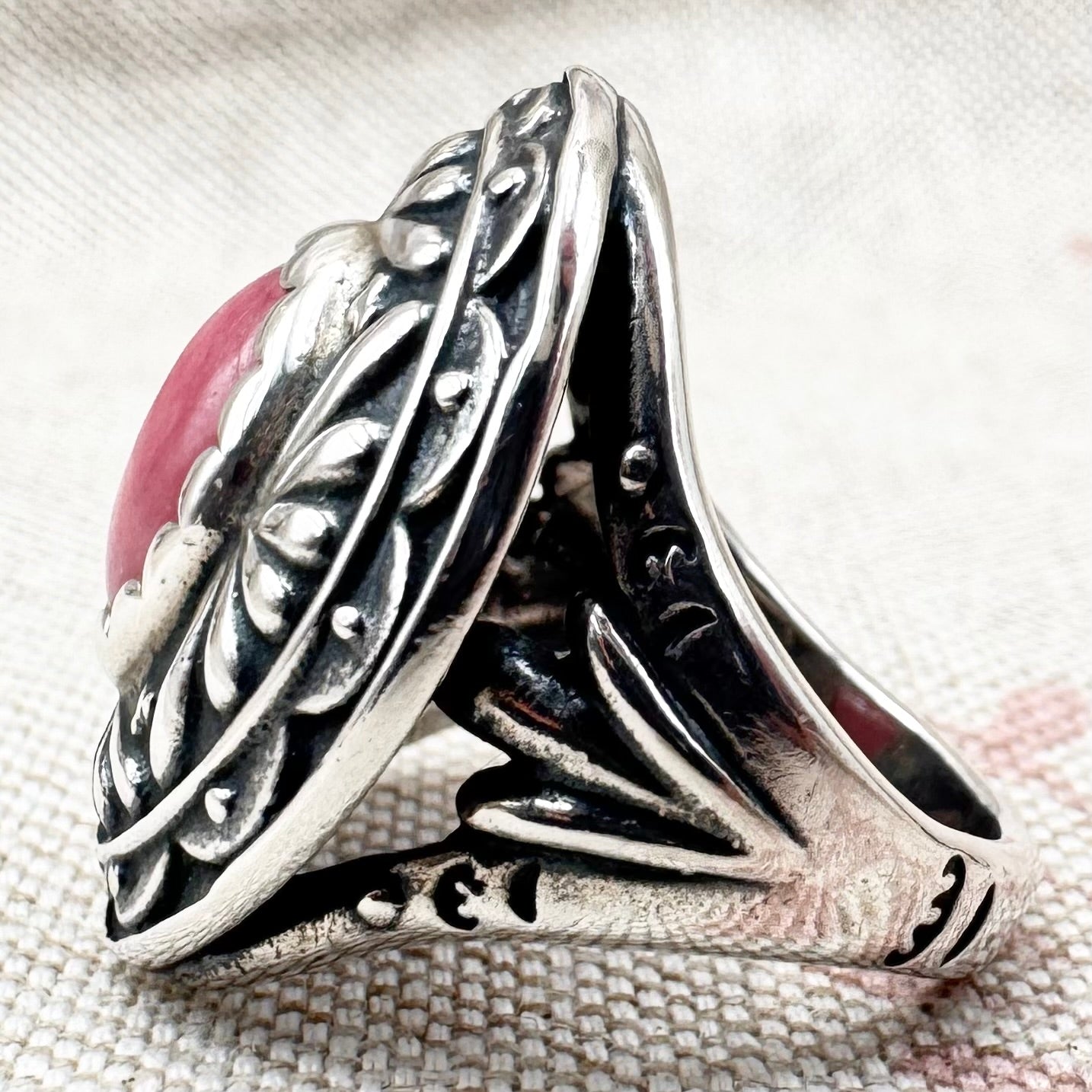 Carolyn Pollack Southwestern rhodonite ring, hallmarked Birmingham 2012, size N (US 6.5)