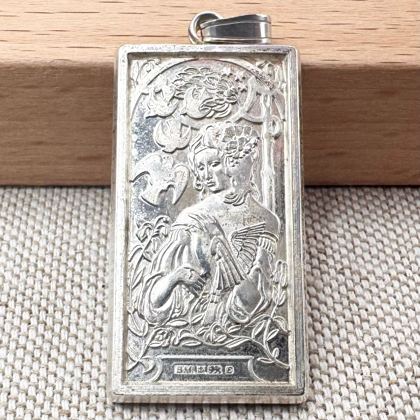 Vintage Mucha-style Virgo zodiac pendant, hallmarked Birmingham 1979