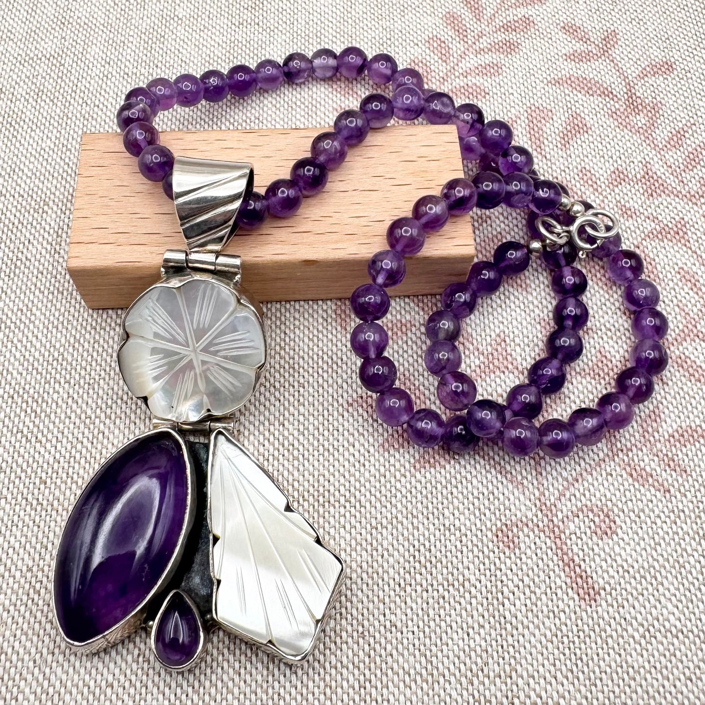Amethyst and mother of pearl necklace