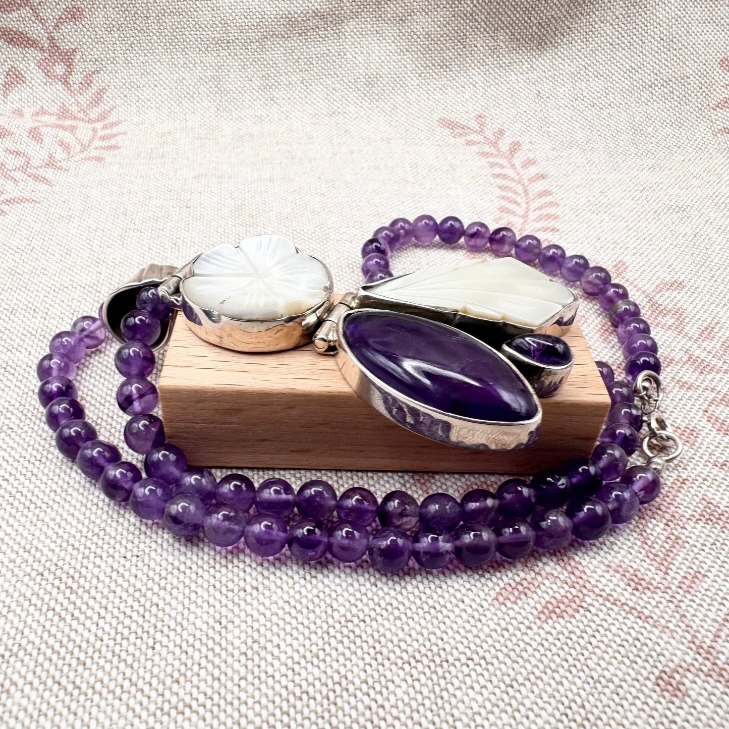 Amethyst and mother of pearl necklace