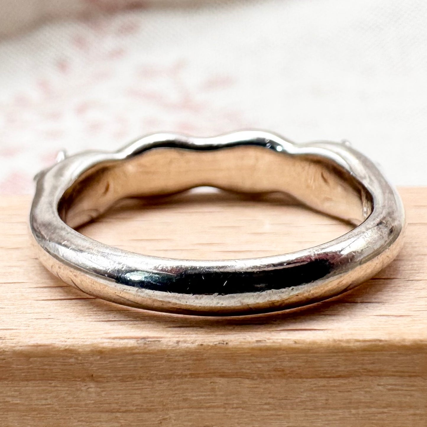 Lucy Quartermaine cloud & raindrop ring, size P (US 7.5)