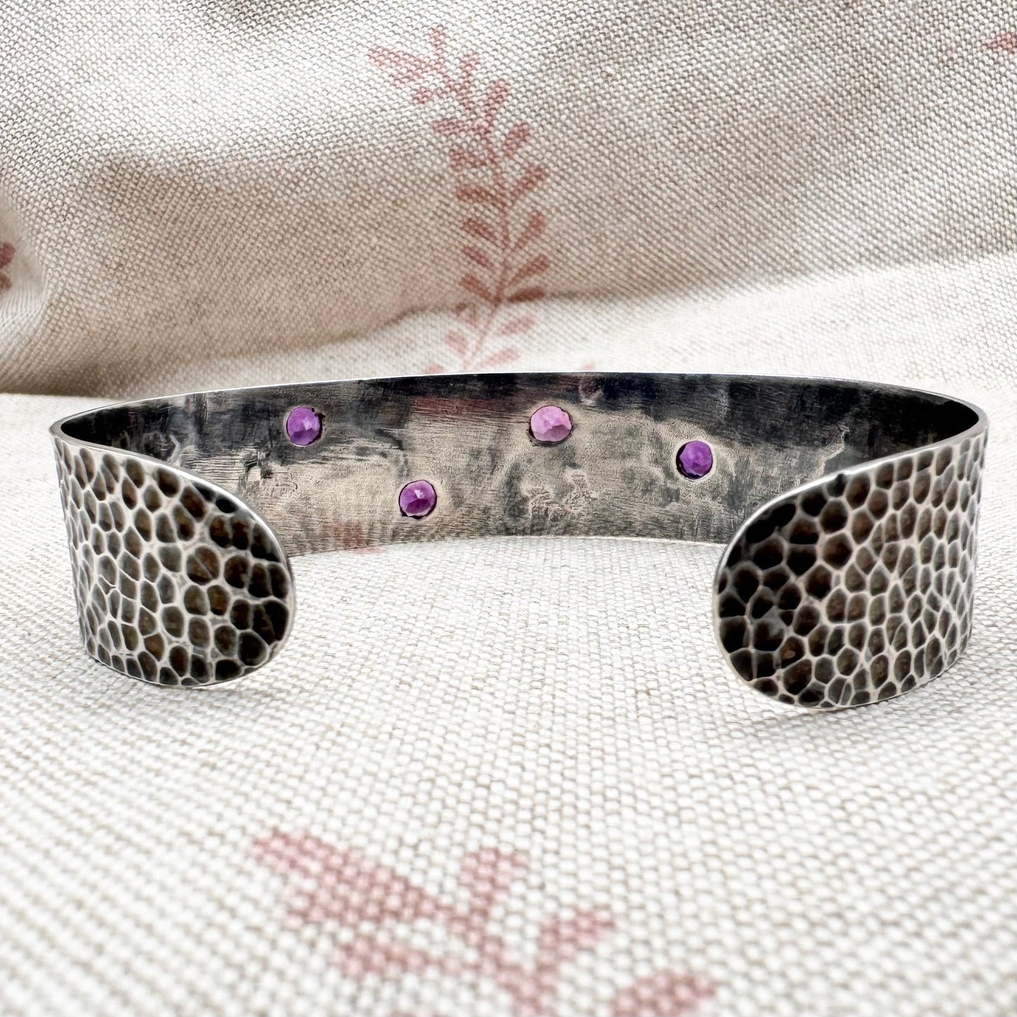 Vintage silver hammered and amethyst cuff bracelet