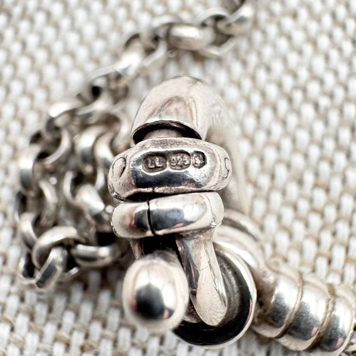 Vintage Links of London belcher chain with large bolt ring clasp, 16", hallmarked London