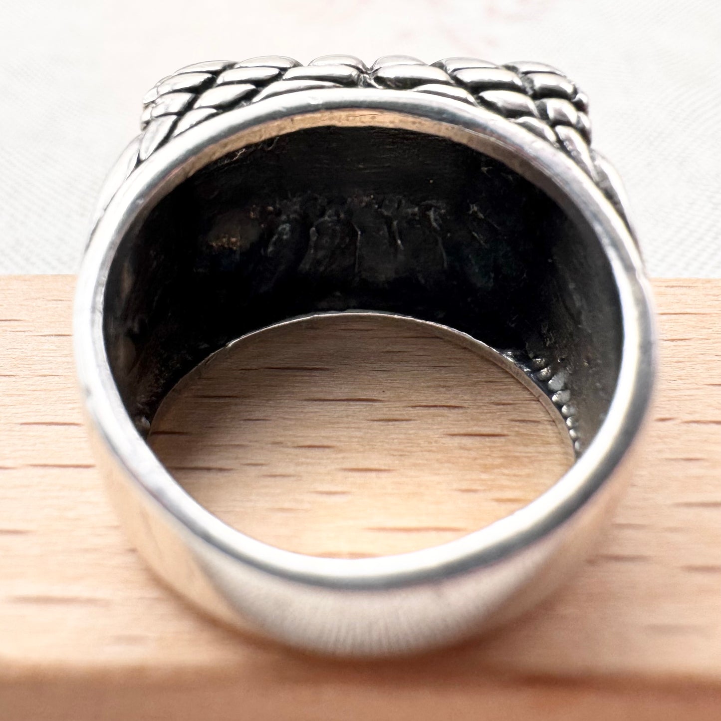 Vintage flower statement ring with hammered centre panel, size L (US 5.5)