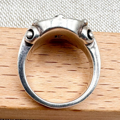 Etah Love garnet flower ring, size L (US 5.5)
