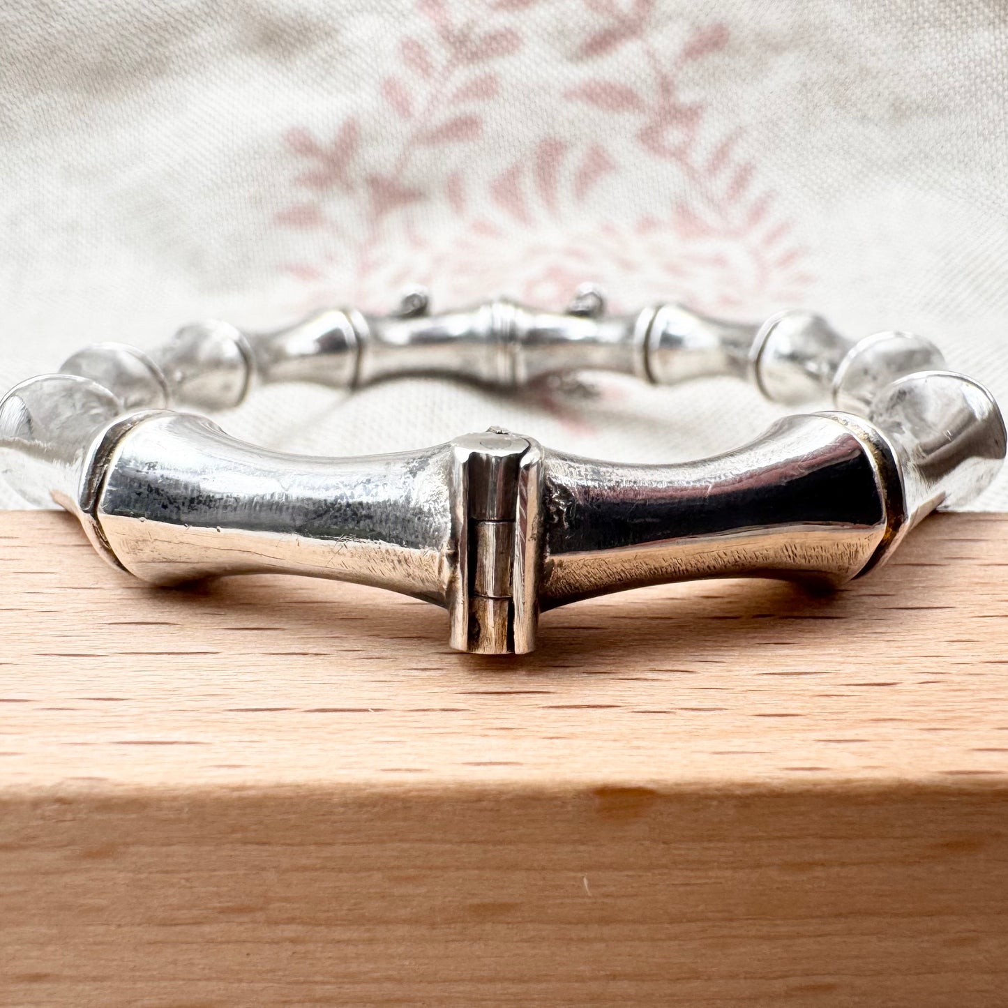 Vintage silver bamboo hinged bangle, hallmarked Chester 1946