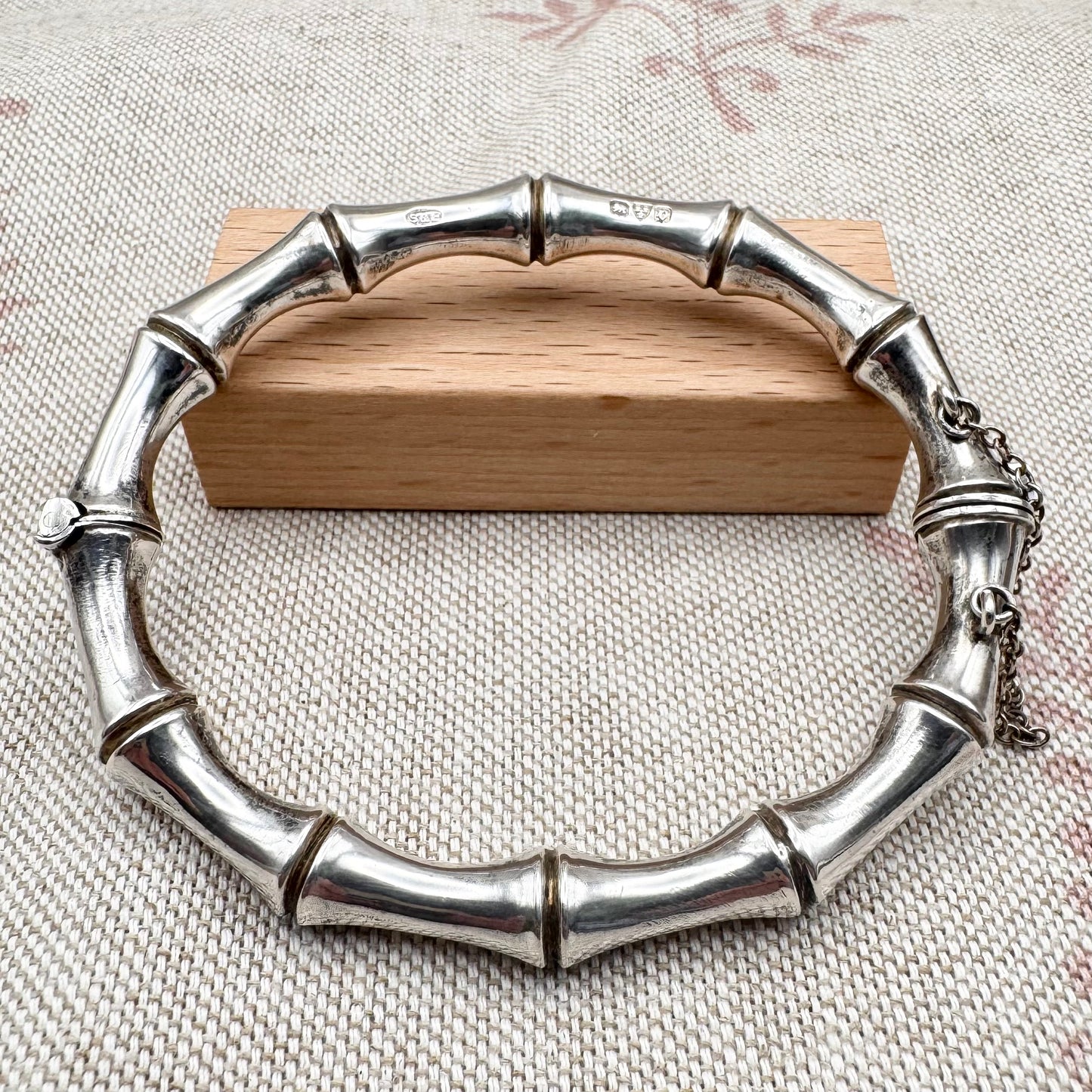 Vintage silver bamboo hinged bangle, hallmarked Chester 1946