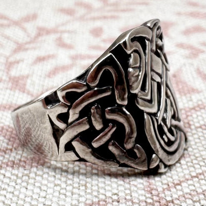 Celtic ring, size Q.5/8.5