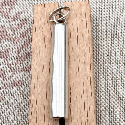 Vintage silver ingot pendant, hallmarked Birmingham 1978