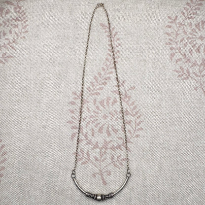 Balinese-style silver jewellery set – necklace, hoop earrings & ring