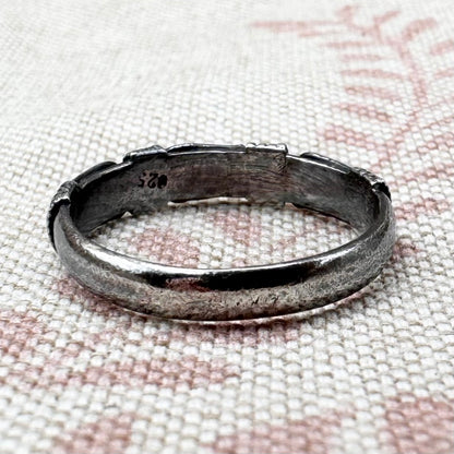 Balinese-style silver jewellery set – necklace, hoop earrings & ring