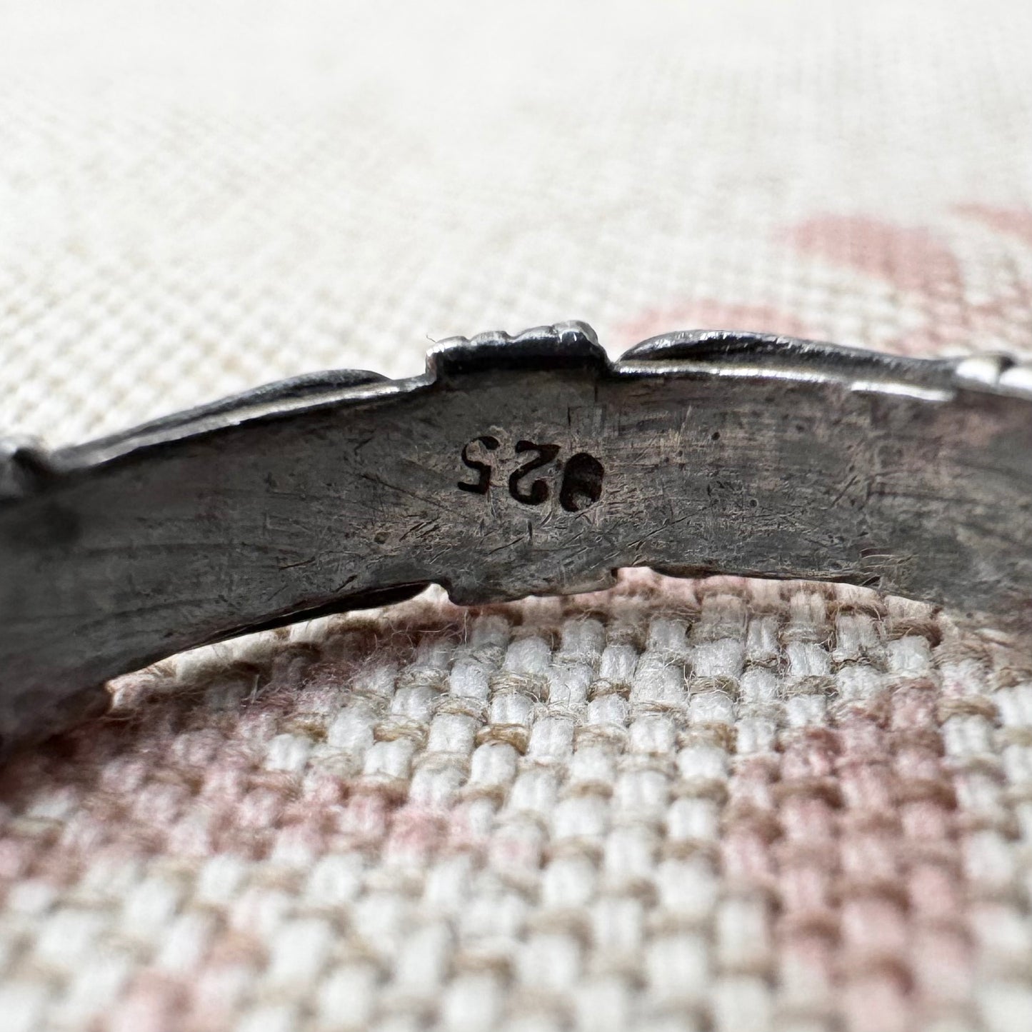 Balinese-style silver jewellery set – necklace, hoop earrings & ring