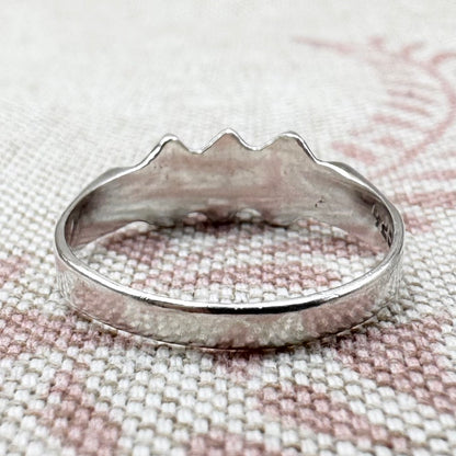 Vintage silver ridge-front ring, size P (US 7.5)