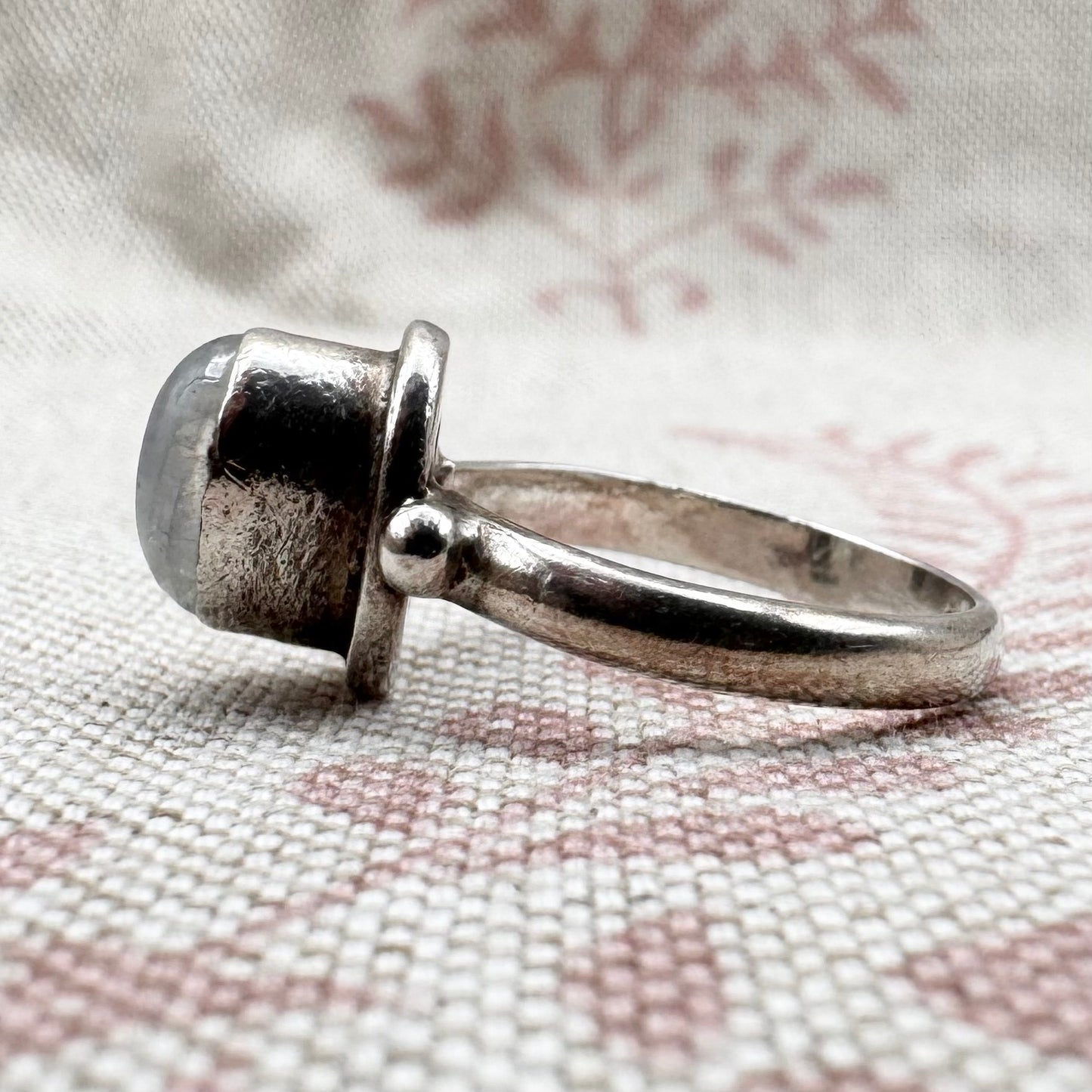 Silver ring set with oval moonstone, size N.5 (US 7)