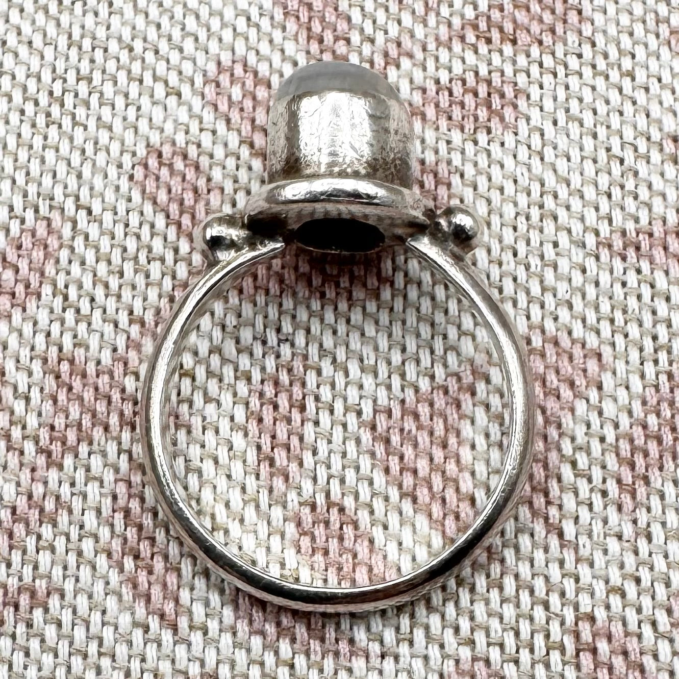 Silver ring set with oval moonstone, size N.5 (US 7)