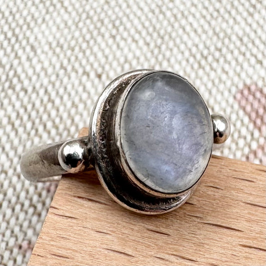 Silver ring set with oval moonstone, size N.5 (US 7)