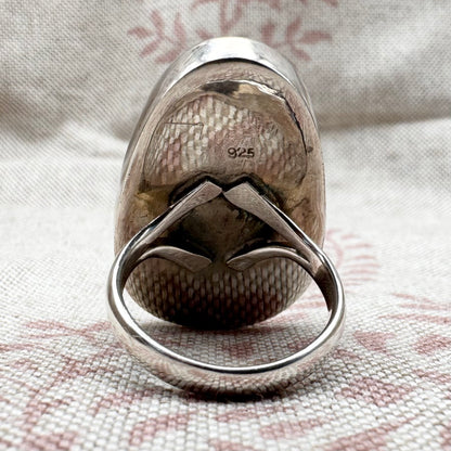 Mother of pearl statement ring, size R (US 8.5)
