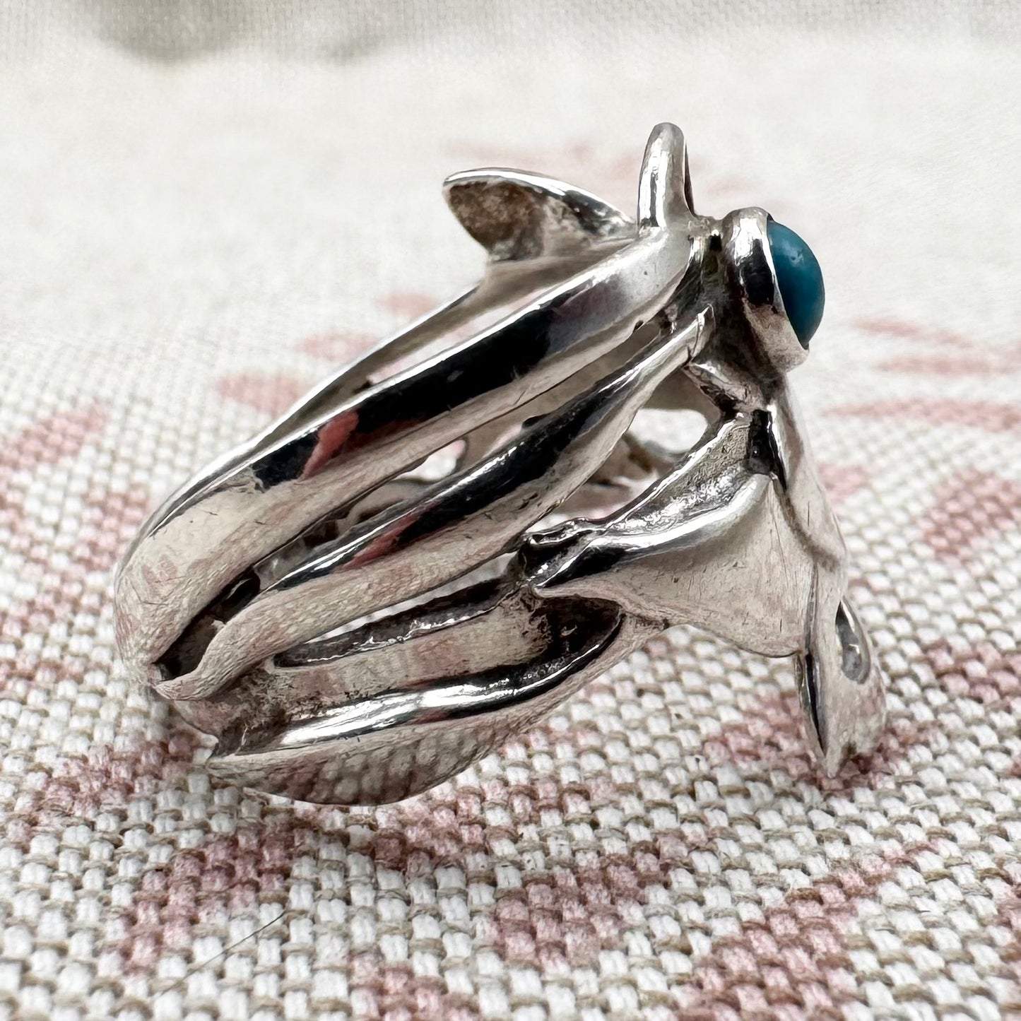 Abstract silver ring with turquoise, size P (US 7.5), hallmarked London 1985