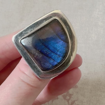 Triangular labradorite statement ring, size L.5/6 (adjustable)