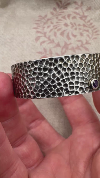 Vintage silver hammered and amethyst cuff bracelet