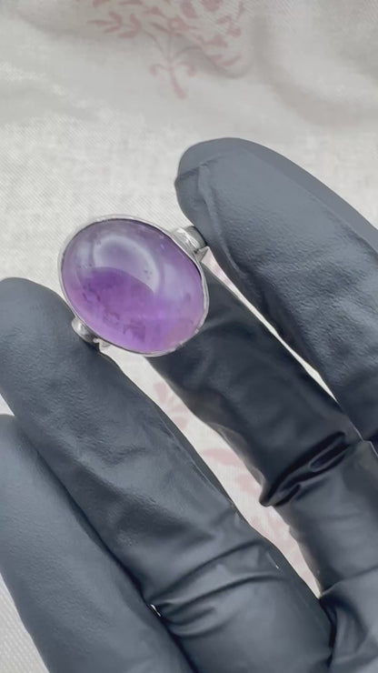 Silver and amethyst ring, size Q (US 8)